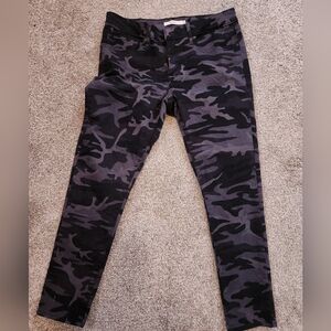 Levis black camo, 30